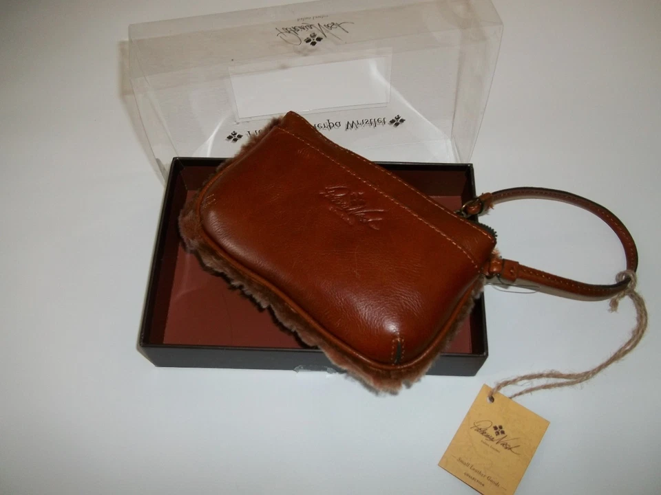 Patricia Nash Laser Cut Sherpa Piedmont Tan Wristlet P15998