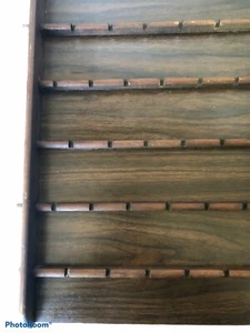 Vintage Holz Löffelablage 6 Reihen 39 Fächer dunkelbraun Holz 24x18x2" - Bild 1 von 2