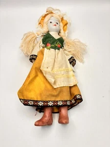 VINTAGE SCHNEIDER FOLKLORE SWEDISH GIRL, PORCELAIN DOLL 8" - Picture 1 of 5