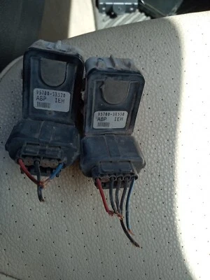 👍Parachoques trasero Kia Cadenza 2014-2016 2 sensores 95700-3R520-3R530 Foto 1 de 4