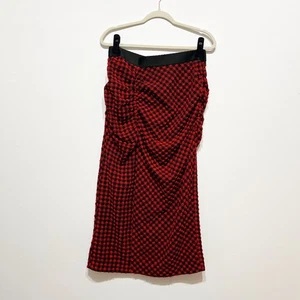 Falda acanalada Rachel Comey roja negra fruncida con estampado de cuadros de guinga 12 - Imagen 1 de 4