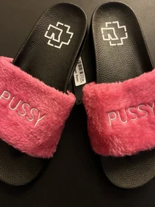 Rammstein Pussy Slipper Badeschuhe Flip Flop Größe  42/43 (eher 41) - Bild 1 von 5