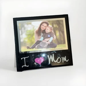 Black Glass 6'x4' Photo Frame with Wording - I Love Mom - Picture 1 of 2