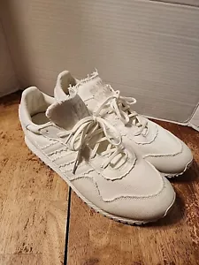 Size 11.5 - adidas New York x Daniel Arsham Chalk White CANVAS 2017 EUC - Picture 1 of 13