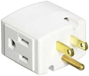 	Leviton 692-W 15 Amp 125 Volt Adattatore di messa a terra triplo cubo Bianco	 - Foto 1 di 4