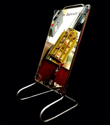 Publicidad vintage - Letrero de espejo de exhibición de zapatería Barratt cromado del siglo XX Foto 1 de 4