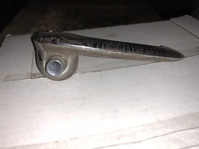 1965 年福特 Ranchero/Falcon 乘客侧外门把手 — 第 1/4 张图片