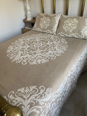 Juego de edredón Queen de algodón beige, 2 fundas de almohada medallón Foto 1 de 4