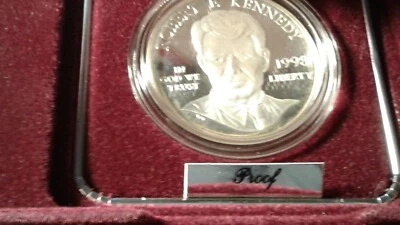 1998 Robert F. Kennedy Proof & UNC Silver Dollars - Box & CoA - Image 1 of 4