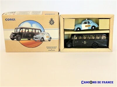 Corgi Toys / Metropolitan Police Bedford OB Coach & Morris Minor - Photo 1/3