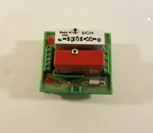 PHOENIX CONTACT #UMK-SE 11, 25 with (1) ODC24 & (1) IDC24 – USED - Picture 1 of 6