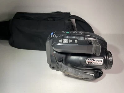 Quasar VM-D51 Video Camera Palmcorder 150 X Camcorder & Bag only UNTESTED P/R - Image 1 of 4