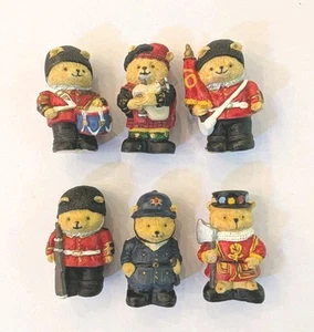 Cuggly Wugglies Collection EPL Teddy Bears British Royal Guard 6 Figurines  - Picture 1 of 4