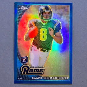 Topps 2010 cromo #C150 Sam Bradford radiocontrol refractor azul novato #d/199 Rams - Imagen 1 de 2