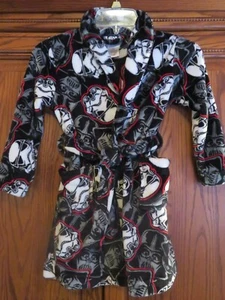 Star Wars Kids sz 6 Robe Fleece Pockets Belt S Child Darth Vader Storm Troopers - Picture 1 of 5