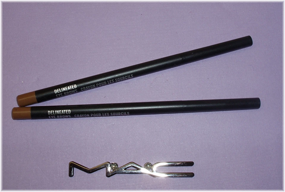 2 New MAC Crayon Sourcils Eye Brow Styler Delineated  0.003 oz. - Image 1 of 1