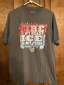 North Dakota UND Fighting Sioux Hockey Gray Short Sleeve Shirt Large College - Picture 1 of 5