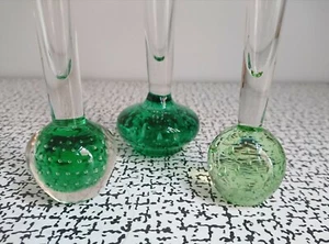 50s 60s Vintage Retro Kitsch Trio Lot Green Glass Bud Stem Vases Bubble Base MCM - Picture 1 of 5