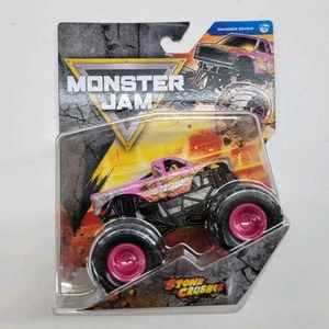 2025 Monster Jam Truck STONE CRUSHER Danger Divas 1:64 Series 43 Pink RARE - Picture 1 of 3
