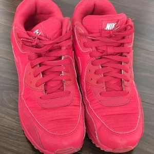 Herren 10,5 US Nike Air Max 90 Essential University Rot aus Japan - Bild 1 von 5