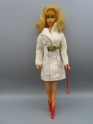 Винтажный Барби пальто белый золотой тон подпоясанный Mattel моды кукла куртка без куклы - Изображение 1 из 4