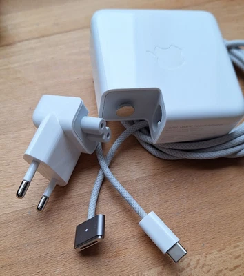 Apple 67W USB-C Power Adapter + MagSafe 3 Kabel hellgrau Original Netzteil - Bild 1 von 4