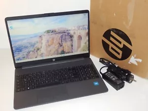 HP 250 G9 - Intel Celeron N4500, 8 GB Ram, 256 GB SSD, UHD, 15,6" pollici FHD, Win 11 - Foto 1 di 12