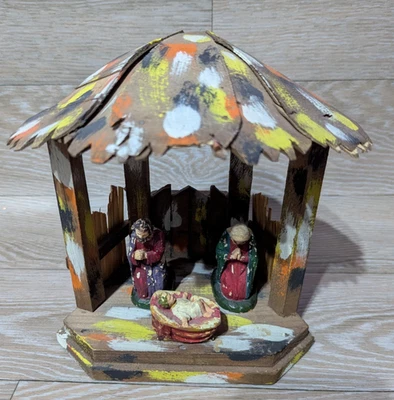 Musical Wooden Nativity Reuge Vintage Adeste Fideles  - Not Original Paint  Read - Image 1 of 4