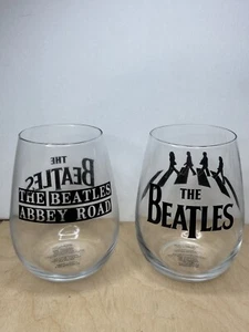 Bicchiere da vino The Beatles Contour The Abbey Road 18 oz set di due set regalo - Foto 1 di 9