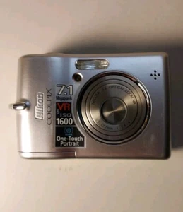 Nikon Digital Camera Coolpix L12 Sliver PARTS ONLY READ DESCRIPTION AND PICTURES - Picture 1 of 6