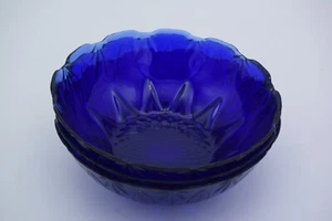 Royal Sapphire Kobaltblau Glas Suppen-/Müslischalen Avon Made In France 3er Set - Bild 1 von 4