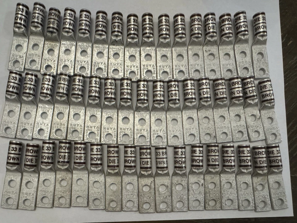 HUYA 2 HOLE COMPRESSION LUG 1/4” HOLES  5/8" SPACING  2-3 AWG STR  DB021458-250 - Image 1 of 1