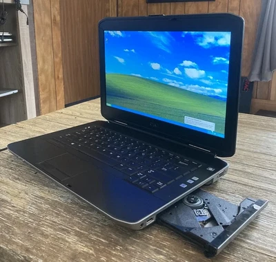 Clean 14.1" Dell Laptop E5420/30 Windows 7 Pro 64 Bit Intel i3 2ghz 4gb 160gb - Image 1 of 4