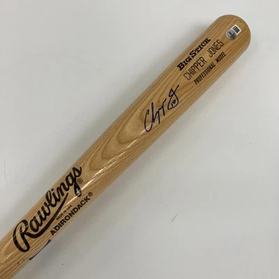 Chipper Jones Signed Rawlings Big Stick Baseball Bat Beckett Hologram - Image 1 of 4