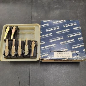 MICROINTERRUPTOR BE-2RV6-A22 (Lote de 7) - Imagen 1 de 4