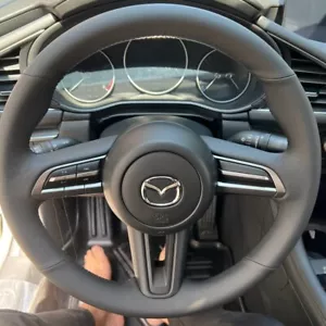 Custom Car Steering Wheel Cover Leather For Mazda 3 Axela / CX-30 2020 MX-30 - Bild 1 von 6