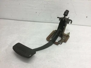 Mitsubishi Endeavor Brake Pedal 2003 2004 2005 2006 2007 2008 2009 2010 :Y - Picture 1 of 5