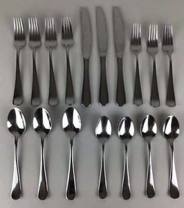 Cuchillos tenedores y cucharas Hampton Plaversmiths 17 piezas  - Imagen 1 de 11