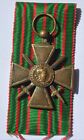 1917 France French WWI Combatant Participant Cross Award Badge Medal
