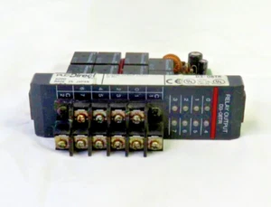 PLC Direct D3-08TR Relay Output, FOR PARTS/ REPAIR - Picture 1 of 7