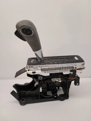 Chevrolet Traverse AT 2017 transmisión automática palanca de cambios 22883997 Foto 1 de 4