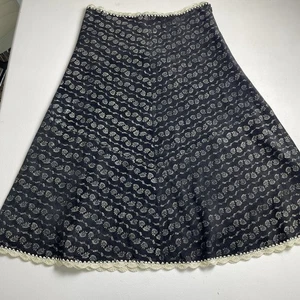 Falda de Cuero Wendy Hil Talla 0 Forrada Estampado Floral Bordes Festoneados Longitud Midi - Imagen 1 de 8