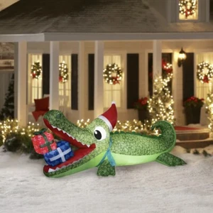 Holiday Time Christmas 9 Foot Gator Gift Scene Inflatable Outdoor Yard Decor NEW - Picture 1 of 6