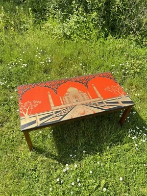 Mid Century Modern Taj Mahal Coffee Table 70s Removeable Legs Kitsch Vibrant - Image 1 of 4