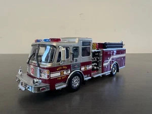 1/64 Code 3- American LaFrance Engine 13- Wood River Fire Dept. - Picture 1 of 11