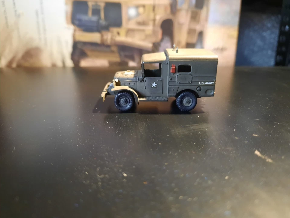 Roco minitanks  1 pz Dodge commander cold war  verniciato green NATO scala 1/87  - Immagine 1 di 4