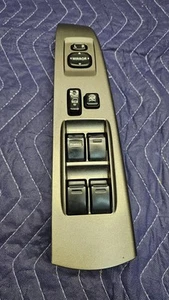 Interruptor de ventana maestra del conductor Toyota Prius 2004-2009 moldura plateada OEM - Imagen 1 de 2