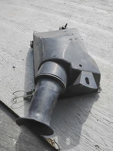4.6L Air Cleaner intake box Lower, 1996-99 grand marquis  - Bild 1 von 2