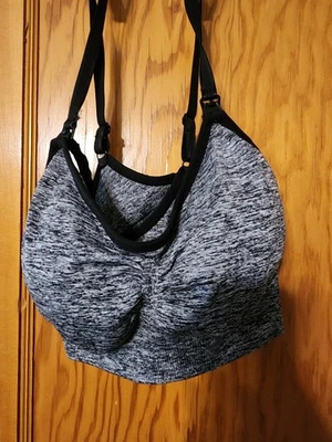 Sujetador de lactancia de maternidad sin costuras gris medio clip inalámbrico Foto 1 de 4