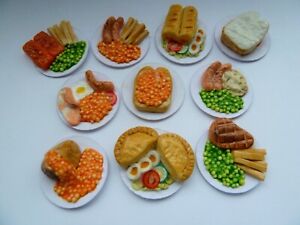 DOLLS HOUSE MINIATURE FOOD 1:12 * 10 X MIXED MEALS ON CARD PLATES * COMBINED P+P